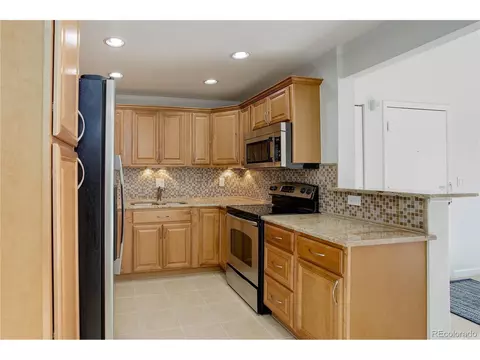 Undisclosed, Aurora, CO 80014 photo 10