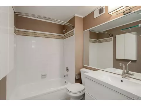 Undisclosed, Aurora, CO 80014 photo 17