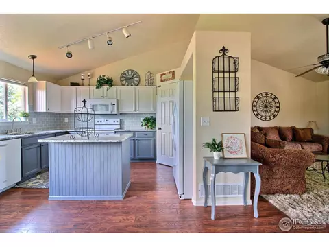 3885 E 139th Pl, Thornton, CO 80602 photo 8