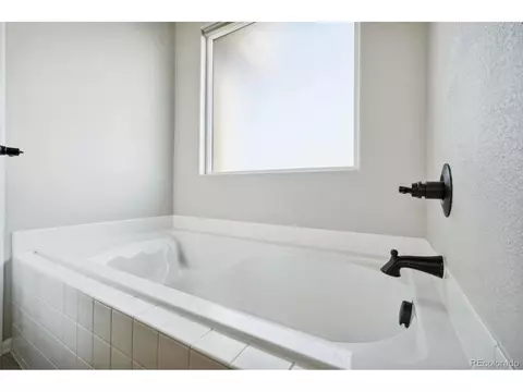 1533 Wavecrest Dr, Windsor, CO 80550 photo 12
