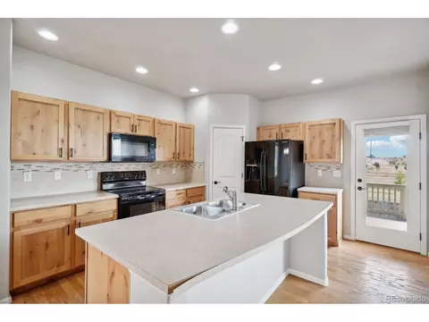 1533 Wavecrest Dr, Windsor, CO 80550 photo 26