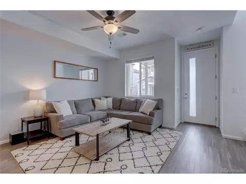 23627 E 5th Pl, Aurora, CO 80018 photo 6