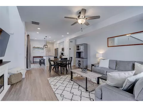 23627 E 5th Pl, Aurora, CO 80018 photo 8