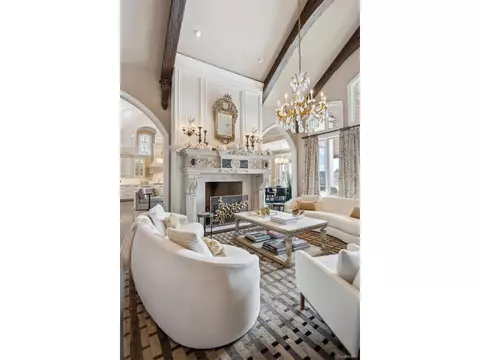 9042 E Vassar Ave, Denver, CO 80231 photo 6