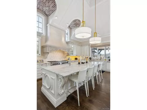 9042 E Vassar Ave, Denver, CO 80231 photo 18