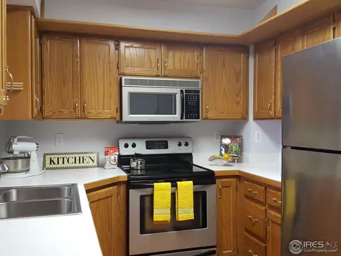 309 E Colorado Ave, Berthoud, CO 80513 photo 8