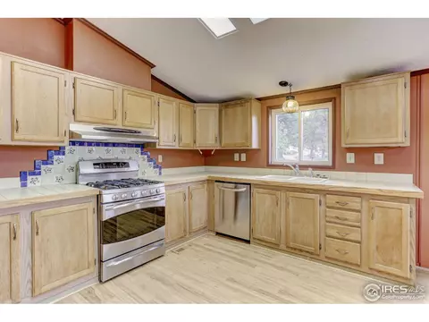 38 Ogallala Rd, Lyons, CO 80540 photo 12