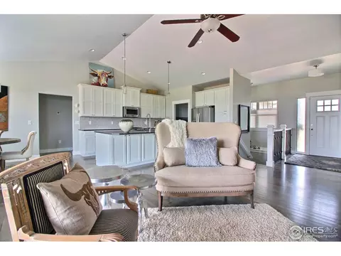 412 Deville Dr, Greeley, CO 80634 photo 6
