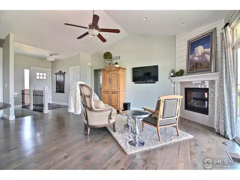 412 Deville Dr, Greeley, CO 80634 photo 4