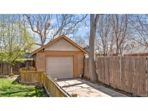 2360 Grape St, Denver, CO 80207 photo 18