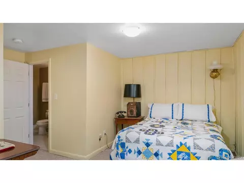 2360 Grape St, Denver, CO 80207 photo 15