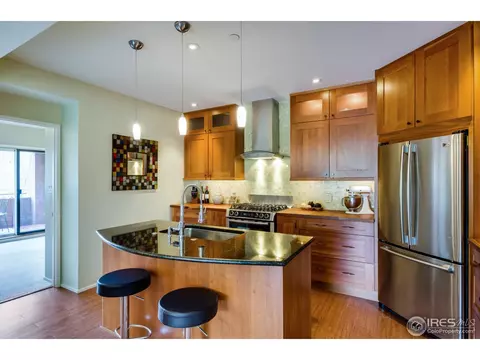 624 Pearl St #305, Boulder, CO 80302 photo 3