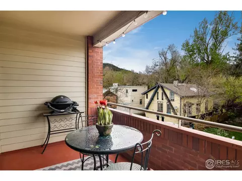 624 Pearl St #305, Boulder, CO 80302 photo 21