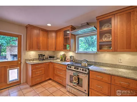 2850 Dover Dr, Boulder, CO 80305 photo 12