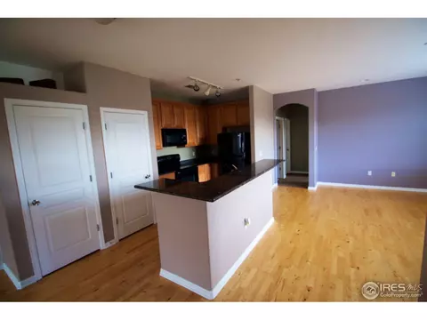807 E 98th Ave #302, Thornton, CO 80229 photo 4