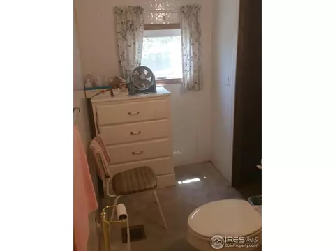 4201 Olympic Dr, Greeley, CO 80634 photo 17
