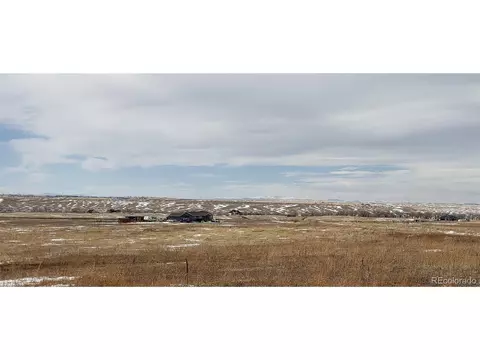 12920 Creek Side Cir, Bennett, CO 80102 photo 11