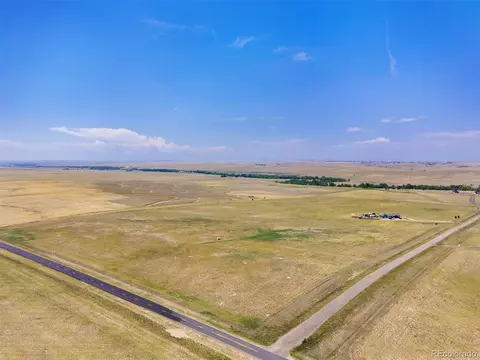 12920 Creek Side Cir, Bennett, CO 80102 photo 4