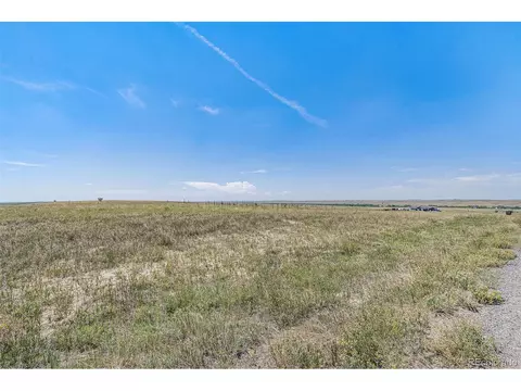 12920 Creek Side Cir, Bennett, CO 80102 photo 30