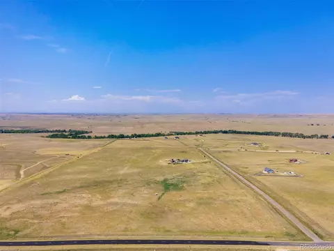 12920 Creek Side Cir, Bennett, CO 80102 photo 2