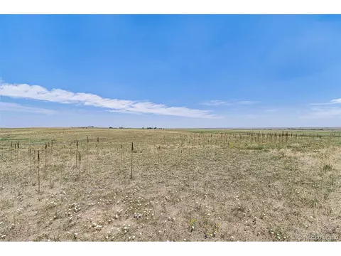 12920 Creek Side Cir, Bennett, CO 80102 photo 34