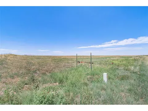 12920 Creek Side Cir, Bennett, CO 80102 photo 32