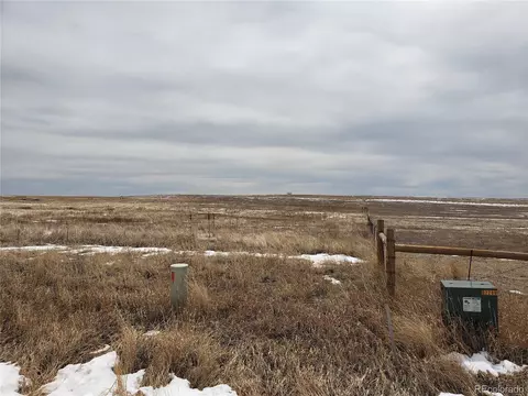 12920 Creek Side Cir, Bennett, CO 80102 photo 21