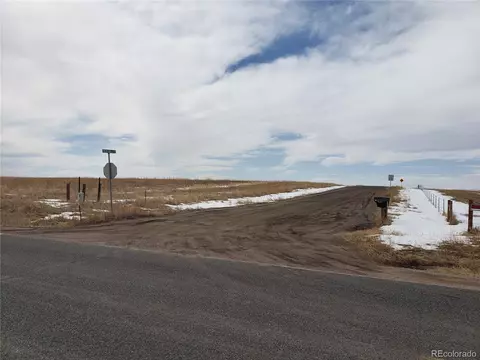 12920 Creek Side Cir, Bennett, CO 80102 photo 8