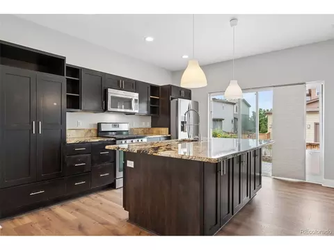 10201 Truckee Way, Commerce City, CO 80022
