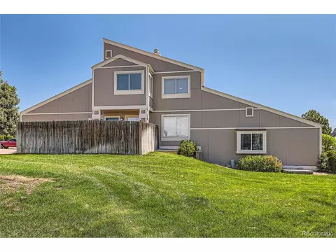 15334 E Temple Pl, Aurora, CO 80015