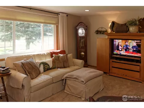 213 Bothun Rd, Berthoud, CO 80513 photo 10