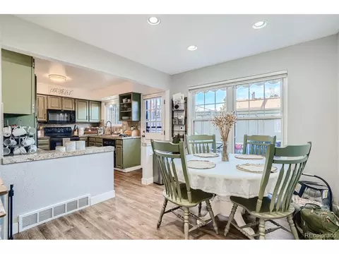 8661 E Amherst Dr #C, Denver, CO 80231 photo 6
