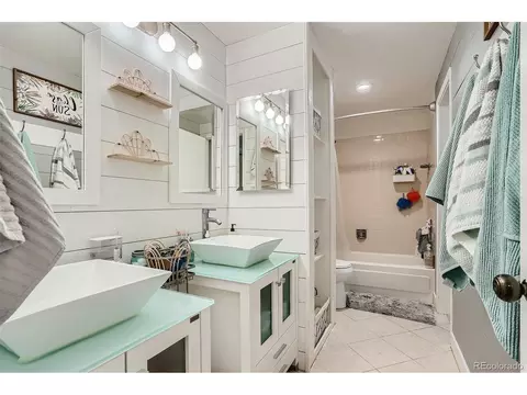 8661 E Amherst Dr #C, Denver, CO 80231 photo 7