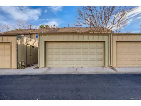 8661 E Amherst Dr #C, Denver, CO 80231 photo 25