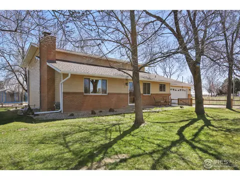 9232 Apache Rd, Longmont, CO 80504 photo 2
