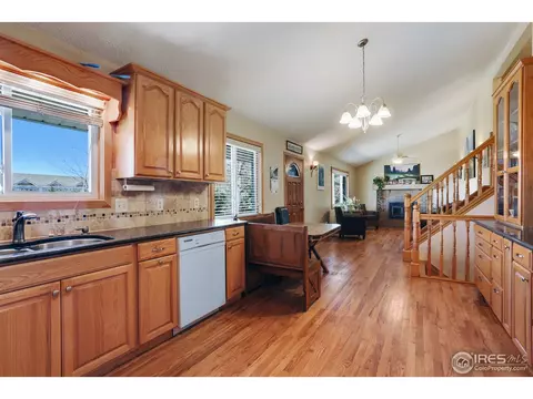 9232 Apache Rd, Longmont, CO 80504 photo 4