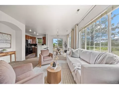 101 Granby Way #B, Aurora, CO 80011