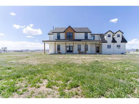 4273 Lonetree Dr, Loveland, CO 80537