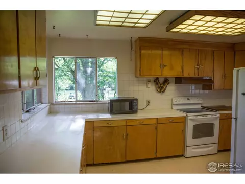 833 Cherryvale Rd, Boulder, CO 80303 photo 13