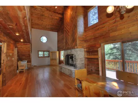983 Streamside Dr, Glen Haven, CO 80532 photo 2