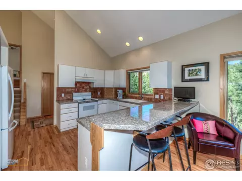 74 Arroyo Chico, Boulder, CO 80302 photo 7