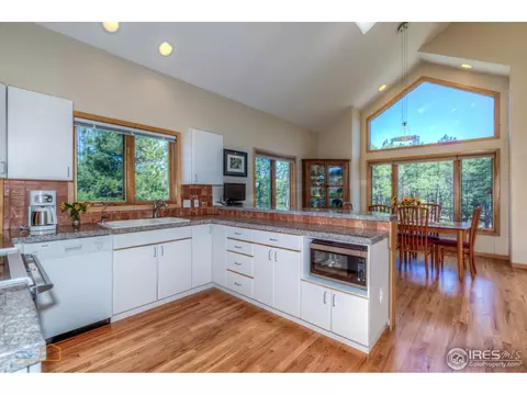 74 Arroyo Chico, Boulder, CO 80302 photo 8