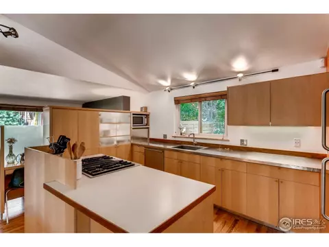325 20th St, Boulder, CO 80302 photo 17