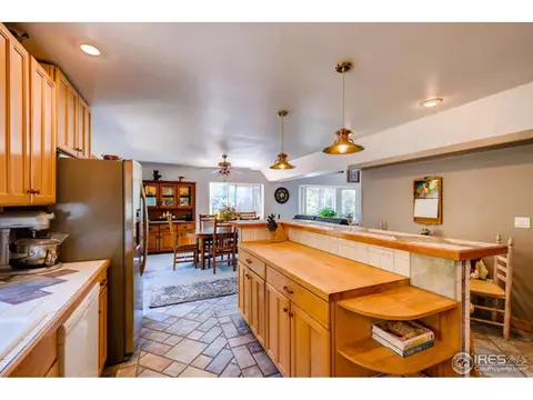 471 Flint Gulch Rd, Lyons, CO 80540 photo 9