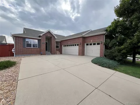 23642 E Chenango Pl, Aurora, CO 80016