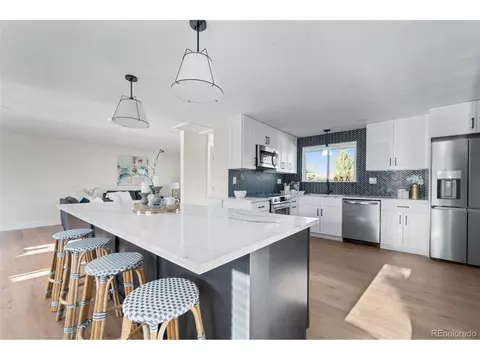 6460 S Downing St, Centennial, CO 80121