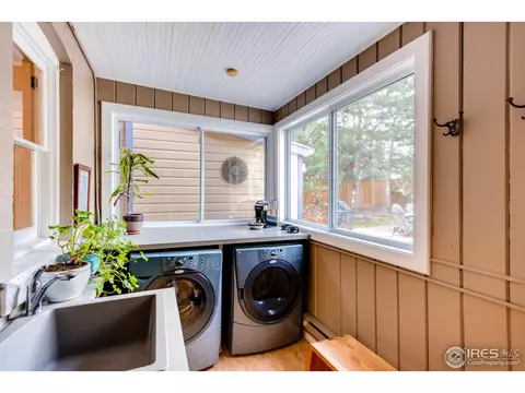 1527 Pine St, Boulder, CO 80302 photo 24