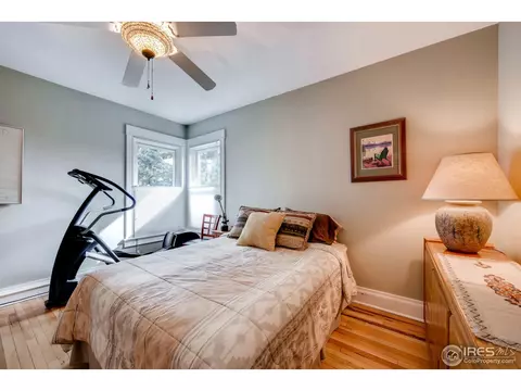 1527 Pine St, Boulder, CO 80302 photo 17