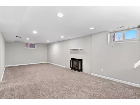 2845 Eudora St, Denver, CO 80207 photo 17
