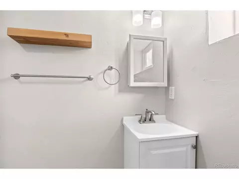 2845 Eudora St, Denver, CO 80207 photo 28